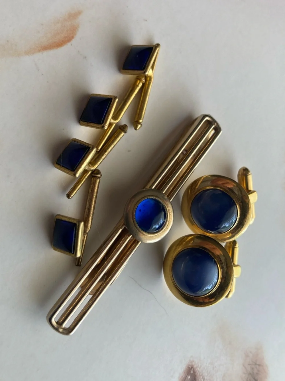 Vintage Gold Tone Cobalt Blue Cabochon Dress Set Cufflinks,4 Shirt Studs Tie Bar